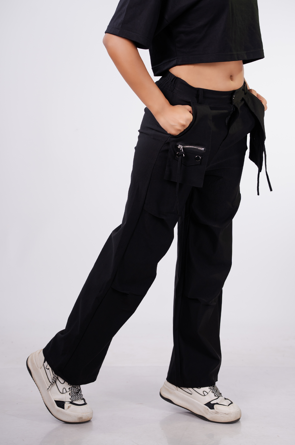 Black Flare Cargo Pant
